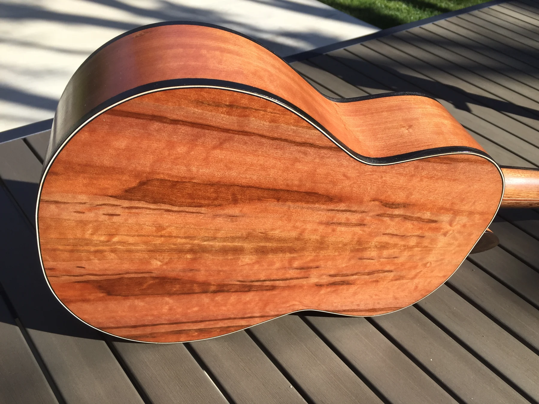Ukulele — back and wood grain