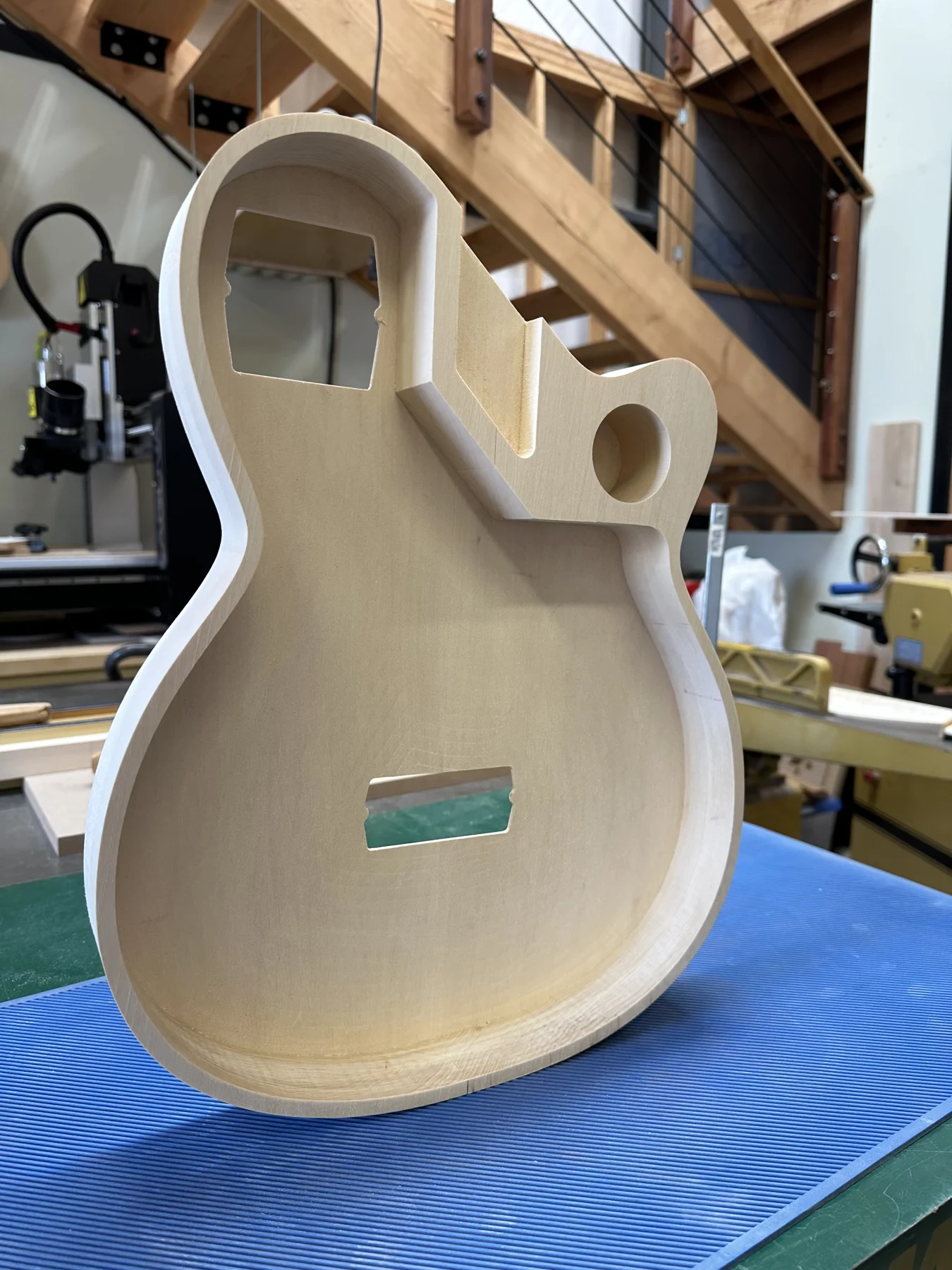 Acoustic body under construction